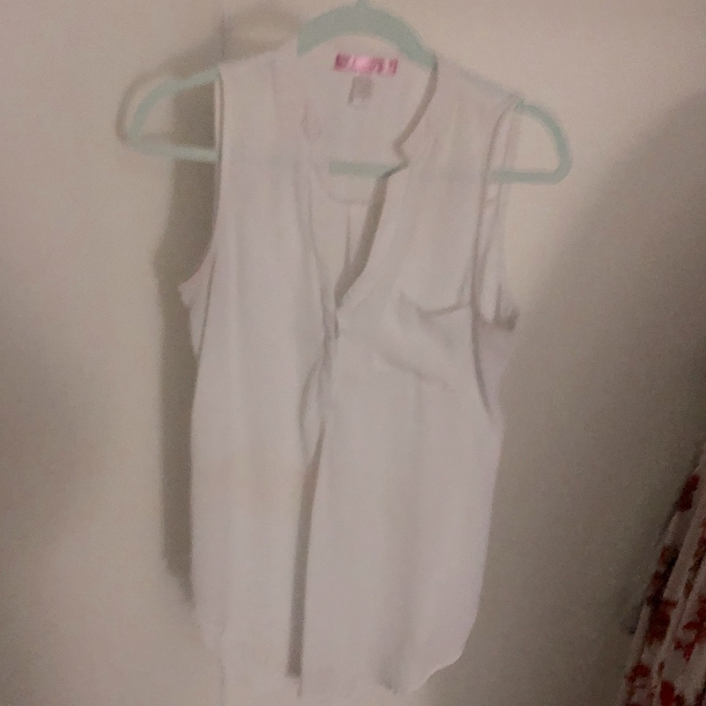 White tank